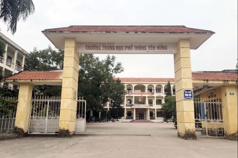 Trường THPT Yên Hưng