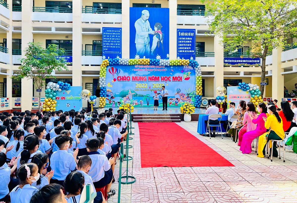 Lễ tựu trường của các em học sinh trường Tiểu học Võ Thị Sáu, quận 12, TP. Hồ Chí Minh
