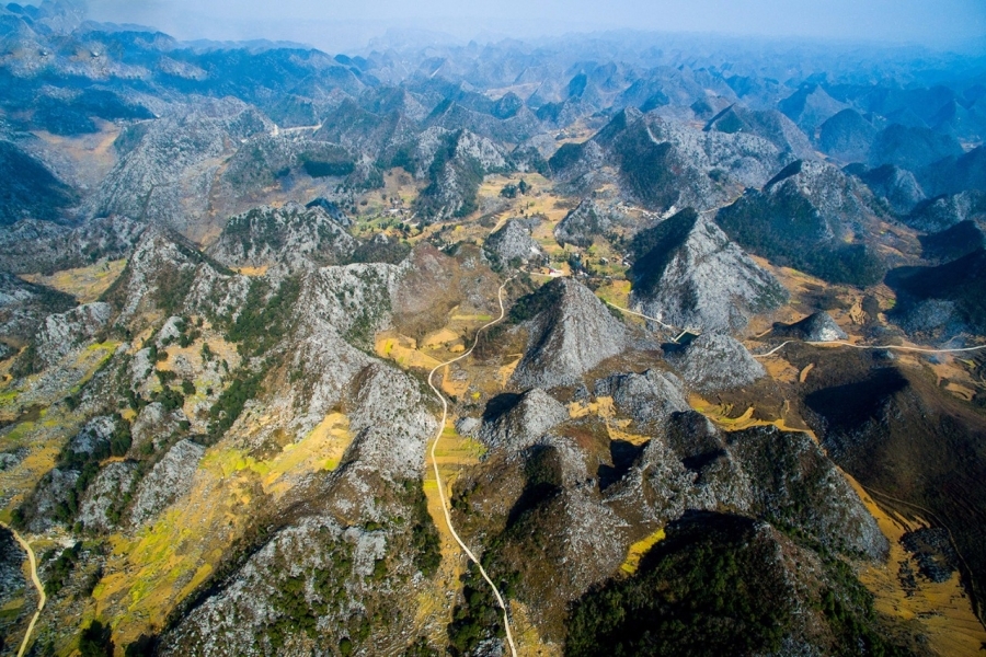 Vẻ đẹp hùng vĩ của Công viên địa chất toàn cầu Cao nguyên đá Đồng Văn (Hà Giang)