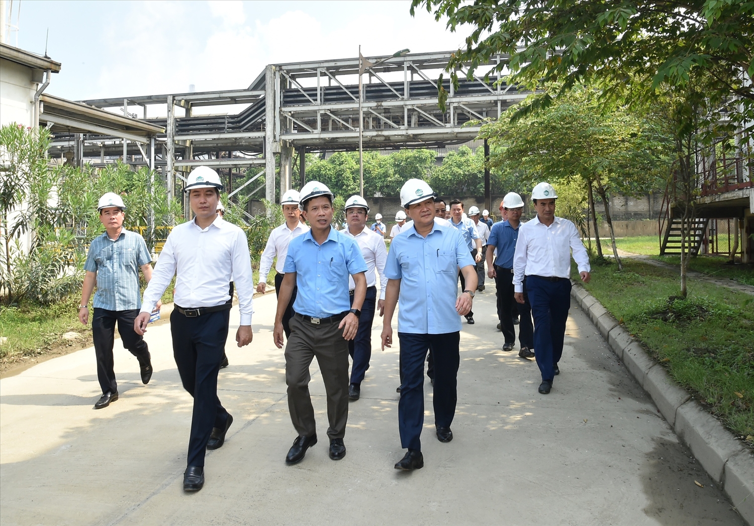 Phó Thủ tướng Lê Minh Khái đề nghị hoàn thiện các giải pháp tái cơ cấu dự án DAP-2 Lào Cai bảo đảm khả thi, hiệu quả, rõ thẩm quyền. Ảnh VGP/Trần Mạnh