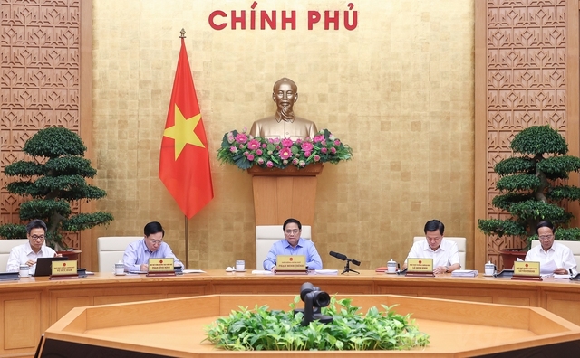 Thủ tướng Phạm Minh Chính chủ trì phiên họp Chính phủ chuyên đề xây dựng pháp luật tháng 8 năm 2022 - Ảnh: VGP/Nhật Bắc