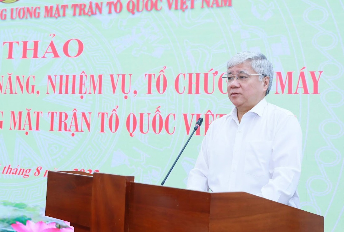 Chủ tịch Ủy ban Trung ương MTTQ Việt Nam Đỗ Văn Chiến phát biểu tại Hội thảo