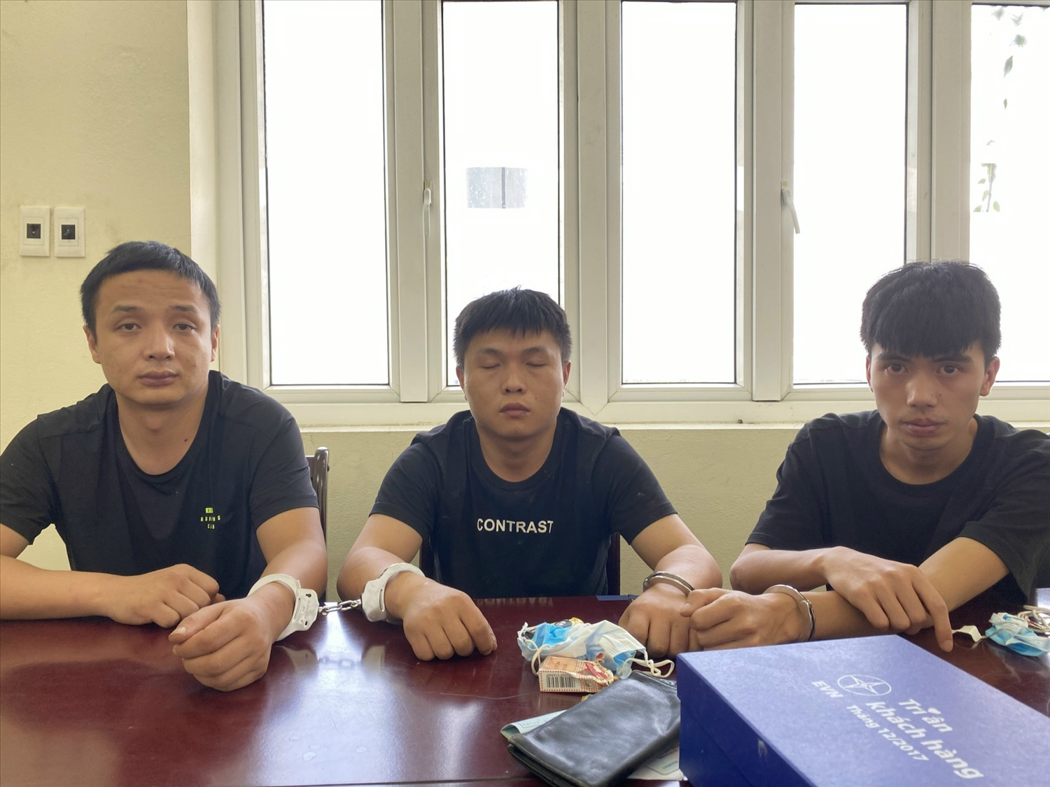03 đối tượng người Trung Quốc bị bắt giữ khi đang trên đường di chuyển 