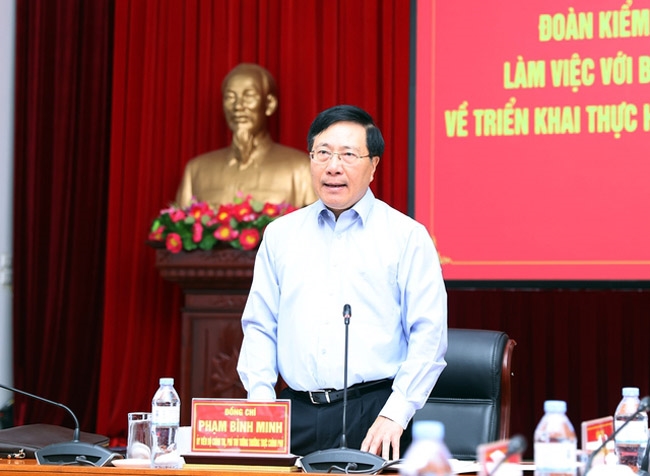 Phó Thủ tướng Thường trực Chính phủ Phạm Bình Minh nhấn mạnh Lai Châu đặt quyết tâm cao trong việc giải ngân vốn đầu tư công và thực hiện 3 chương trình mục tiêu quốc gia. (Ảnh: VGP/Hải Minh)