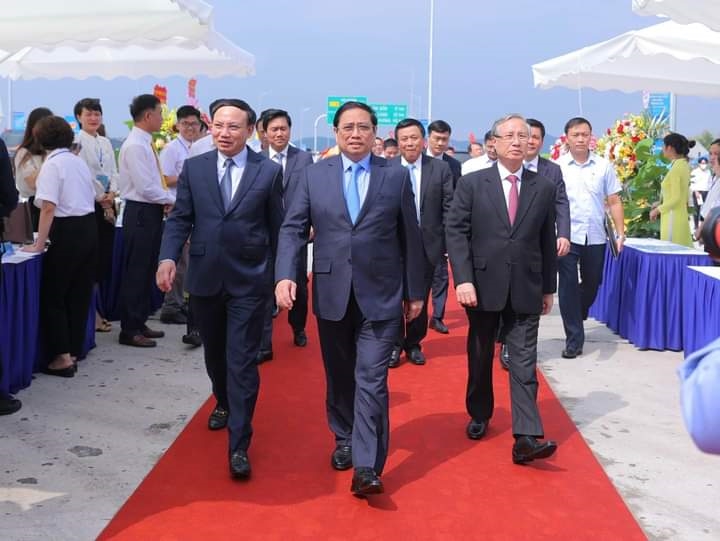 Thủ tướng Chính phủ dự Lễ khánh thành cao tốc Vân Đồn – Móng Cái