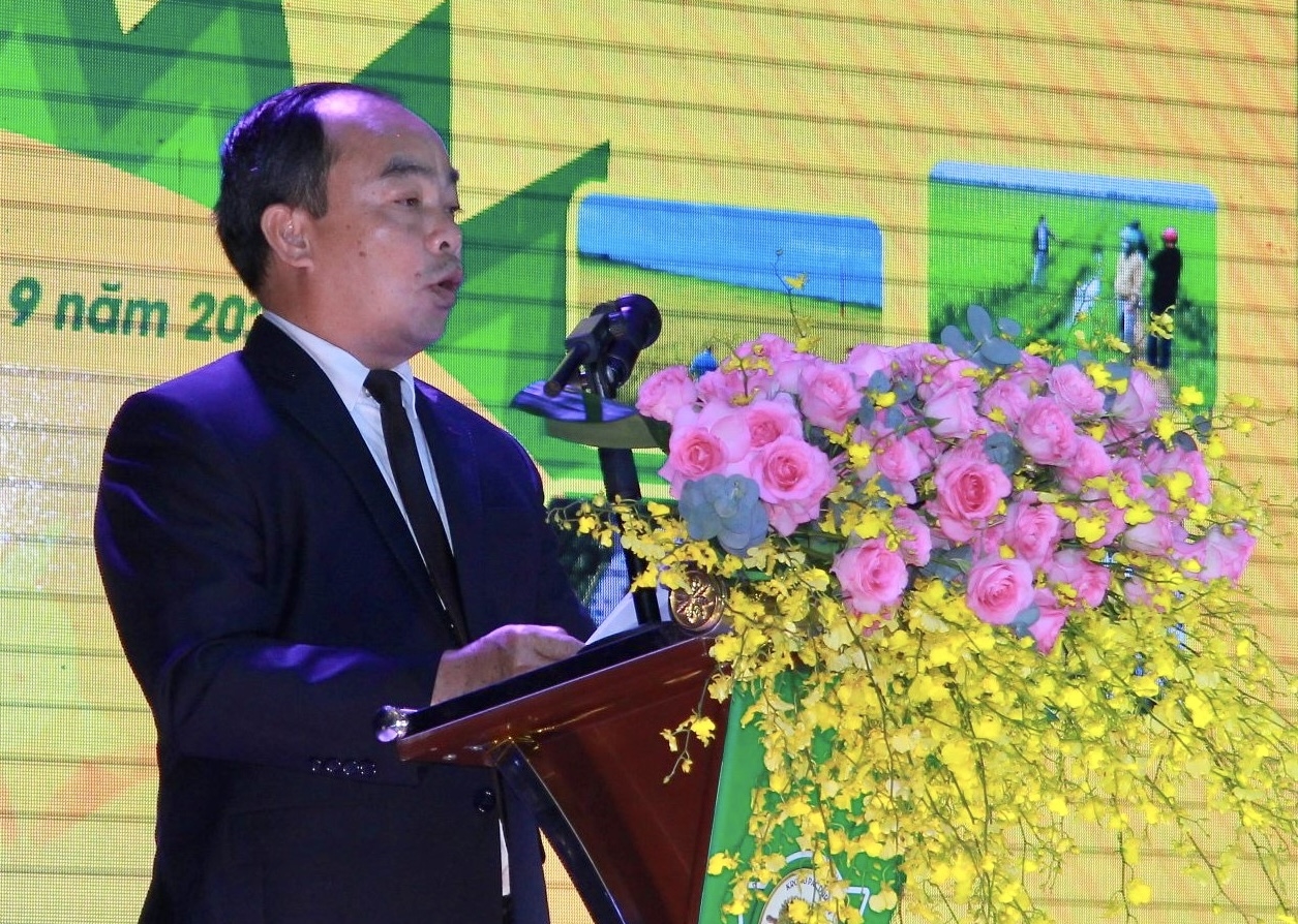 Ông Đinh Xuân Diệu, Phó Bí thư Huyện ủy, Chủ tịch UBND huyện Krông Pắc phát biểu khai mạc Hội nghị