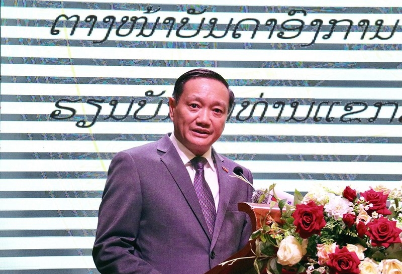 Đại sứ Nguyễn Bá Hùng phát biểu mở đầu buổi Lễ