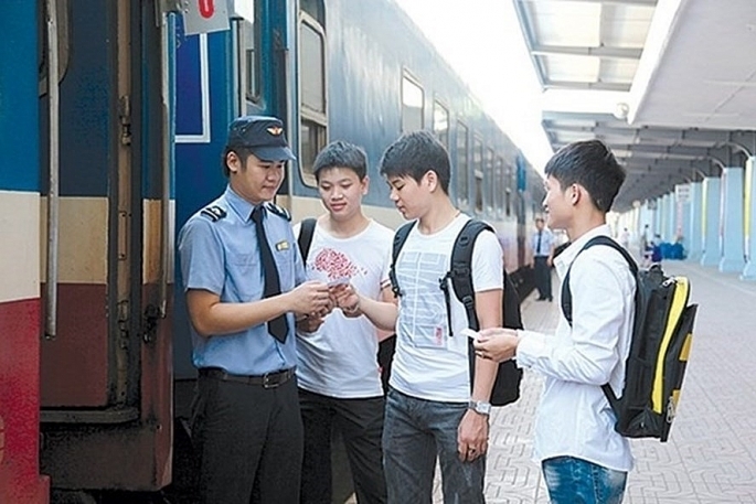 Đường sắt giảm giá vé tàu cho tân học sinh, sinh viên nhập học năm học mới.