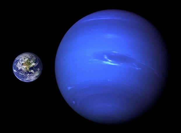 Kích cỡ của Hải Vương tinh so với Trái đất. (Nguồn: Wikipedia)