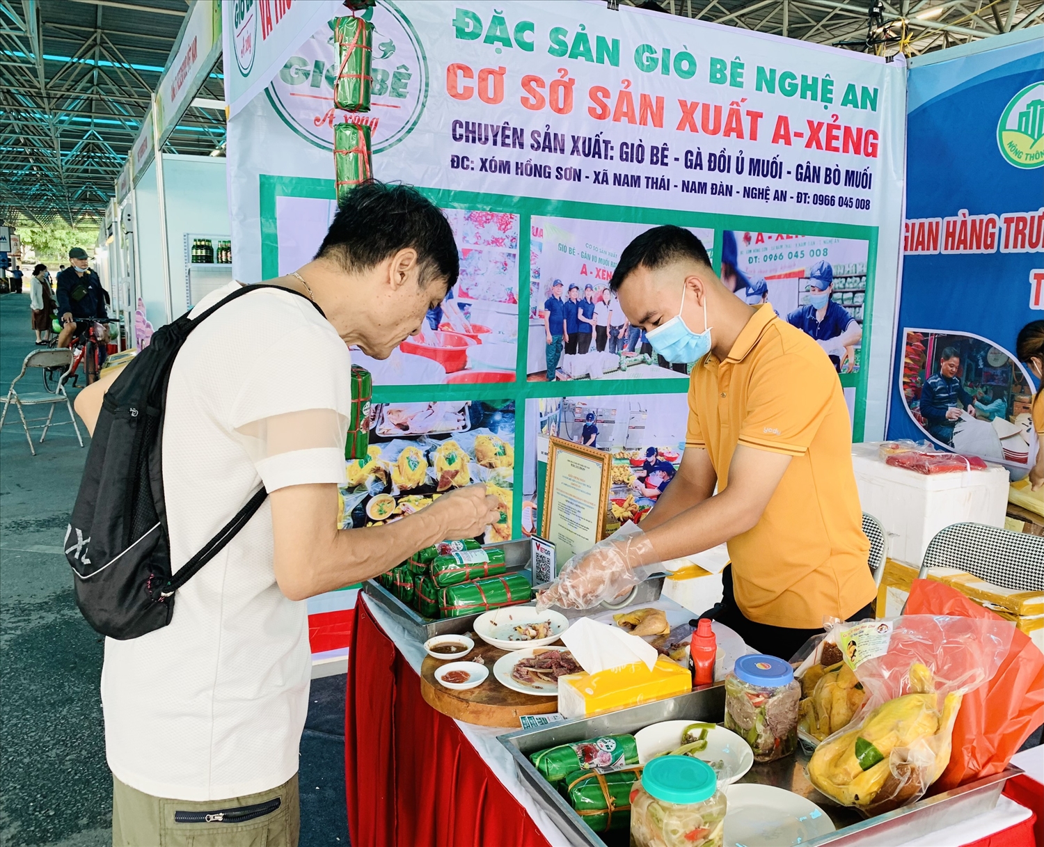 Người dân Thủ đô có thể mua nông sản tại Tuần hàng tư vấn giới thiệu và bán sản phẩm OCOP thành phố Hà Nội.