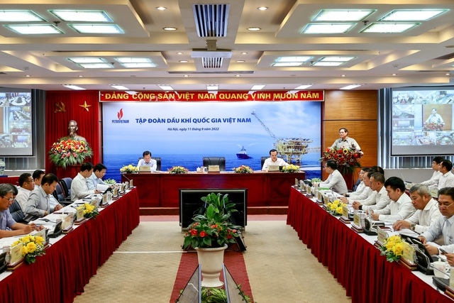 Thủ tướng Phạm Minh Chính phát biểu khai mạc cuộc làm việc. Ảnh VGP/Nhật Bắc