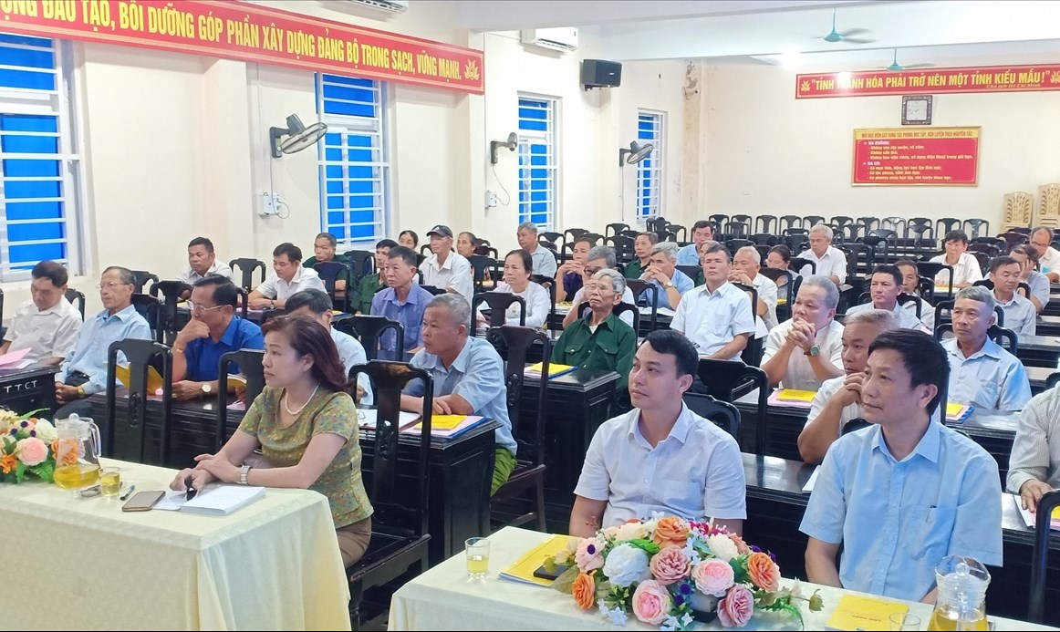Hội nghị phổ biến kiến thức cho Người có uy tín trong đồng bào dân tộc thiểu số huyện Như Thanh năm 2022