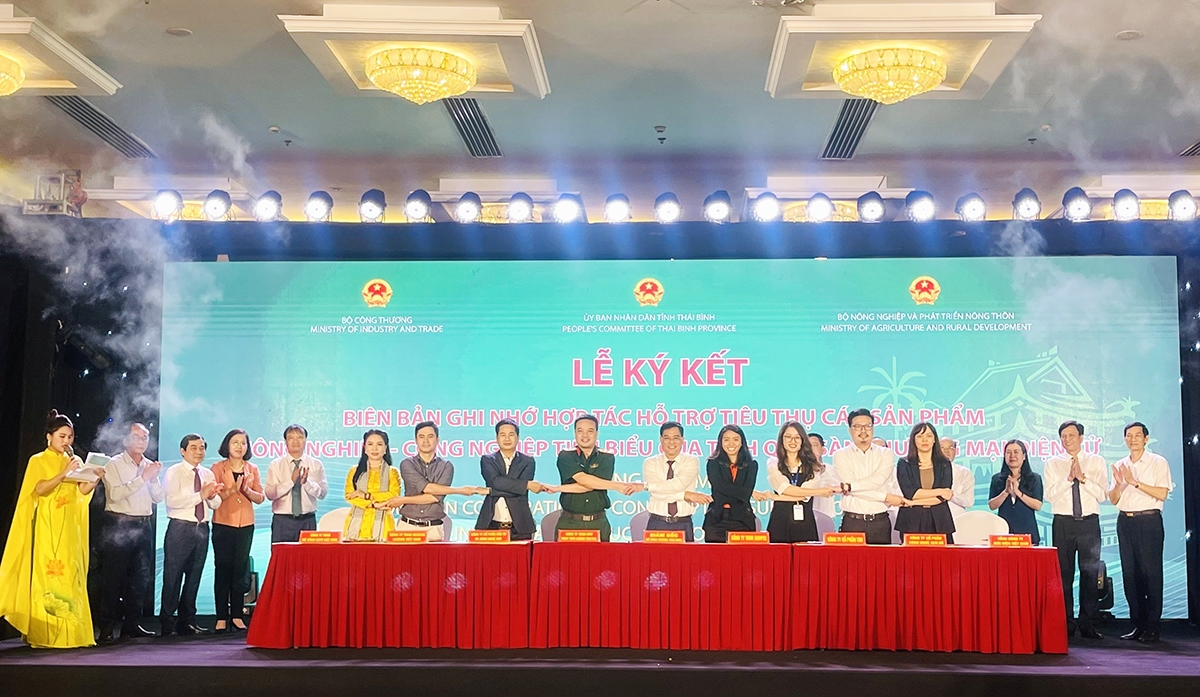 Lễ ký kết Biên bản hợp tác giao thương giữa tỉnh Thái Bình và các Sàn Thương mại điện tử