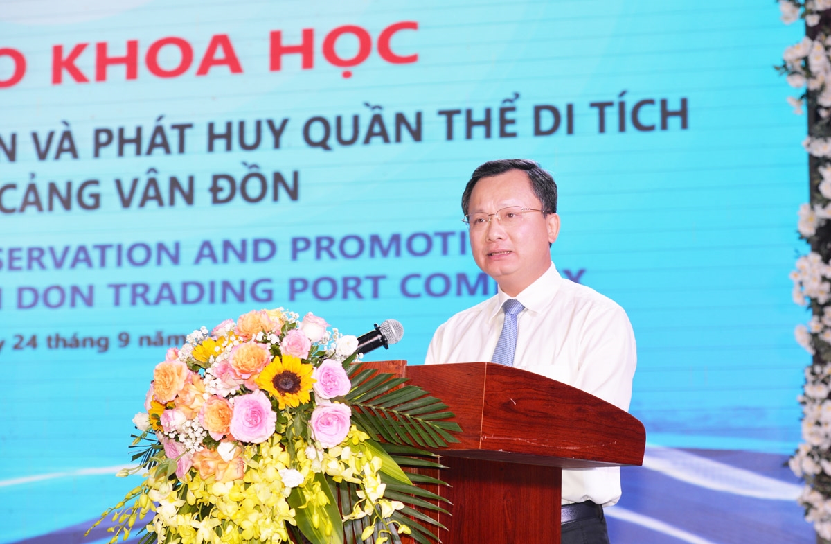 Ông Cao Tường Huy - Phó Chủ tịch UBND tỉnh Quảng Ninh phát biểu tại Hội thảo