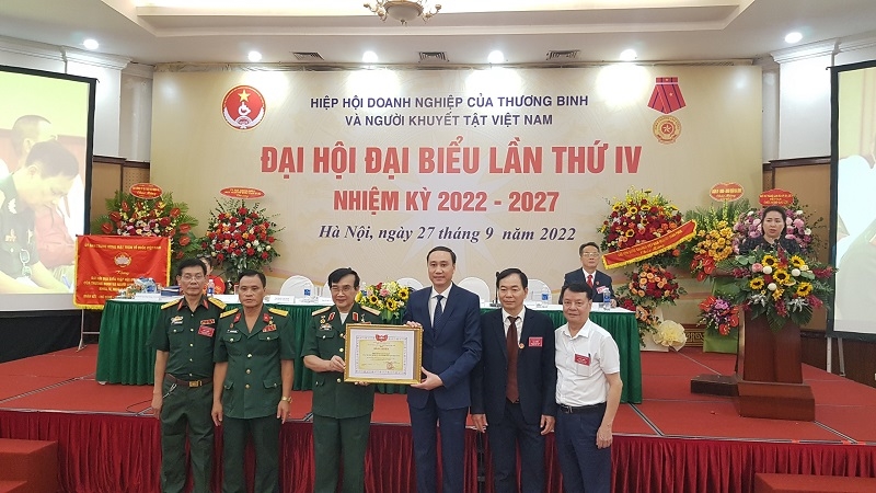 Ông Trần Hồng Quảng làm Chủ tịch Hiệp hội Doanh nghiệp của Thương binh và Người khuyết tật Việt Nam nhiệm kỳ 2022-2027 12