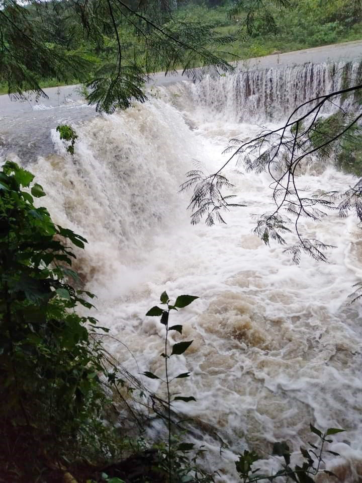 Hồ Tây Trác và Đồng Ngư tại huyện Thạch Thành đã bị tràn nước