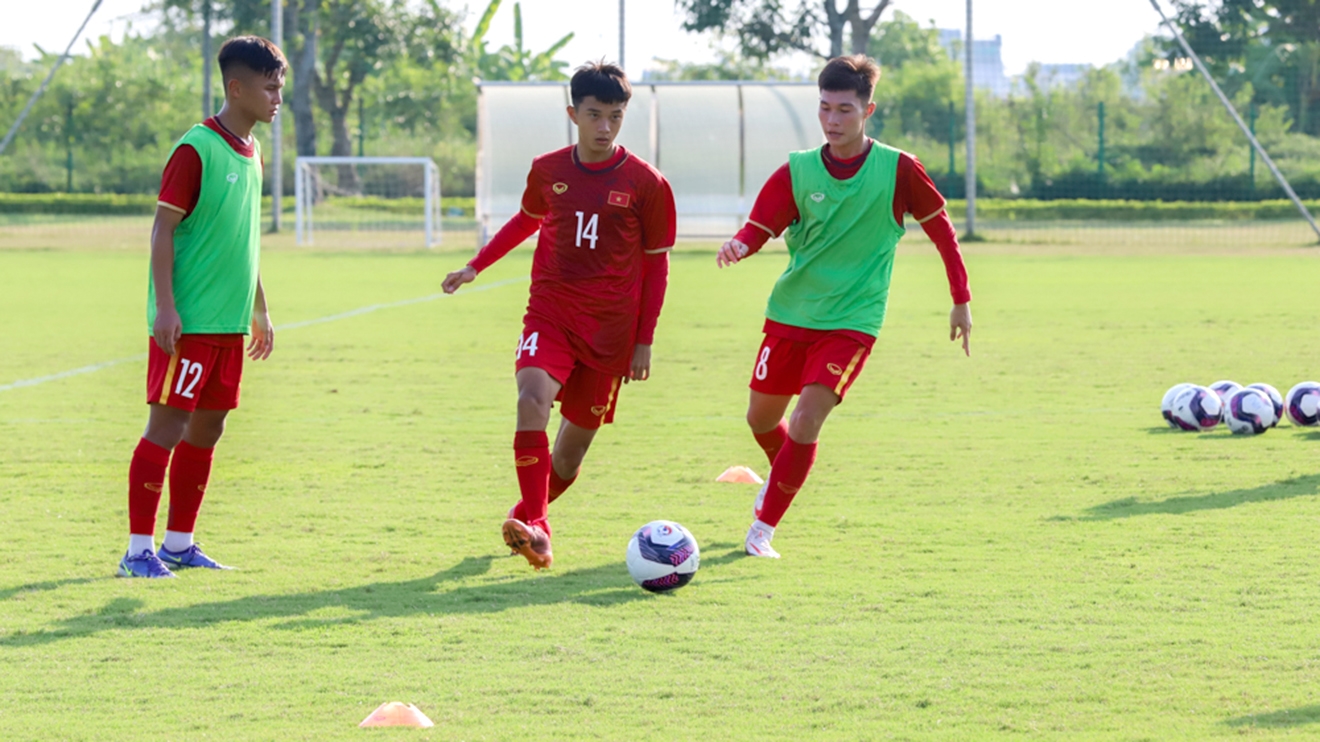 Đội tuyển U17 Việt Nam đặt mục tiêu giành ngôi nhất bảng. Ảnh: VFF
