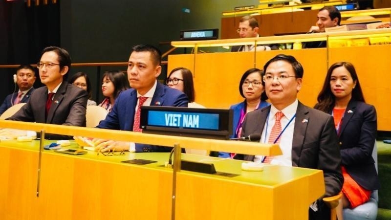 Đoàn Việt Nam tham dự phiên họp bỏ phiếu và công bố kết quả thành viên Hội đồng Nhân quyền Liên hợp quốc nhiệm kỳ 2023-2025. (Ảnh: Bộ Ngoại giao)