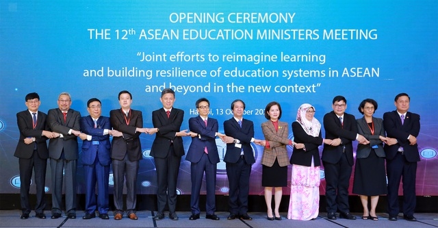 Phó Thủ tướng Vũ Đức Đam và bộ trưởng/trưởng đoàn giáo dục các nước ASEAN, lãnh đạo Ban Thư ký ASEAN và một số tổ chức giáo dục quốc tế - Ảnh: VGP/Đình Nam