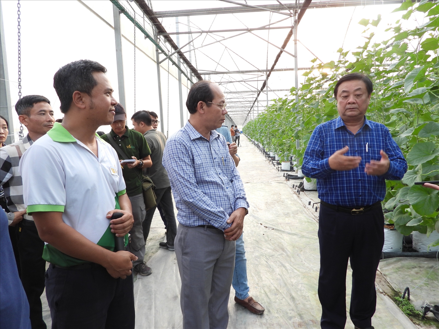 Bộ trưởng Bộ NNPTNT Lê Minh Hoan cùng đoàn công tác khảo sát thực tế tại Nông trường nông nghiệp công nghệ cao WinEco Củ Chi