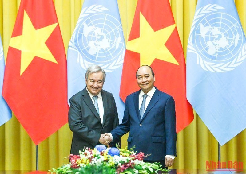 Chủ tịch nước Nguyễn Xuân Phúc và Tổng Thư ký Liên Hợp Quốc Antonio Guterres tại buổi hội đàm