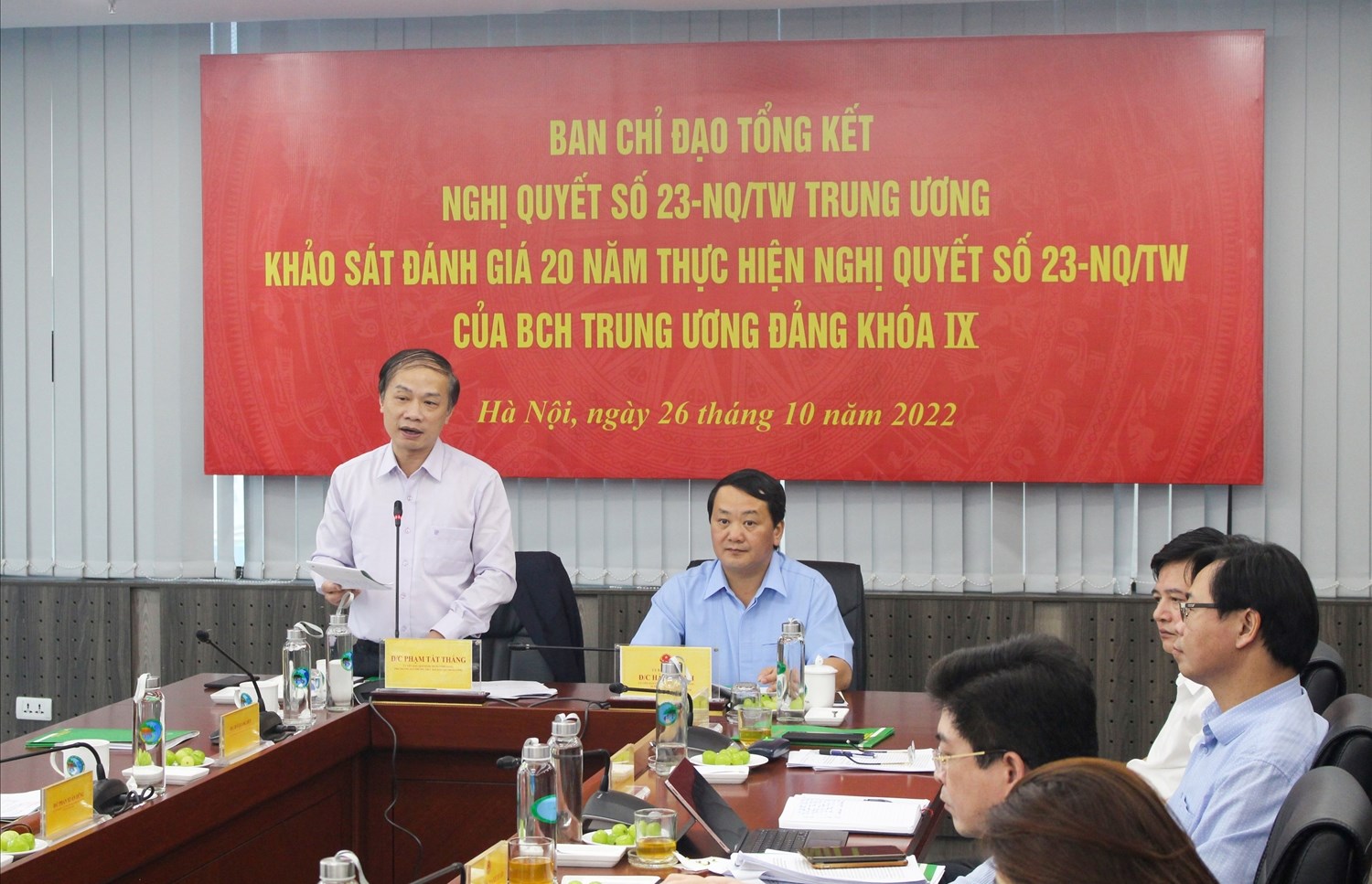 Đồng chí Phạm Tất Thắng - Phó Trưởng ban Thường trực Ban Dân vận Trung ương phát biểu tại buổi làm việc