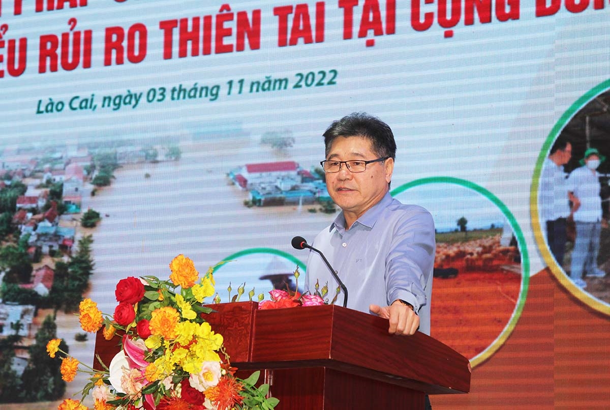 Ông Lê Quốc Thanh - Giám đốc Trung tâm Khuyến nông Quốc gia phát biểu khai mạc Diễn đàn
