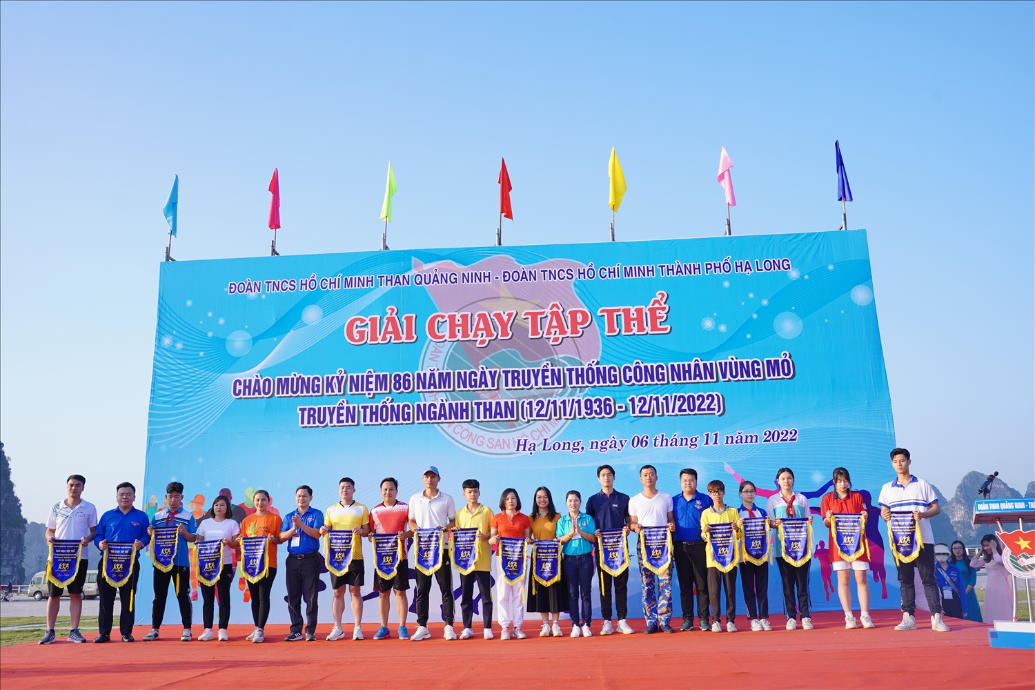 Quảng Ninh: Hơn 2.000 người tham gia Giải chạy chào mừng Ngày Truyền thống Công nhân vùng mỏ 3