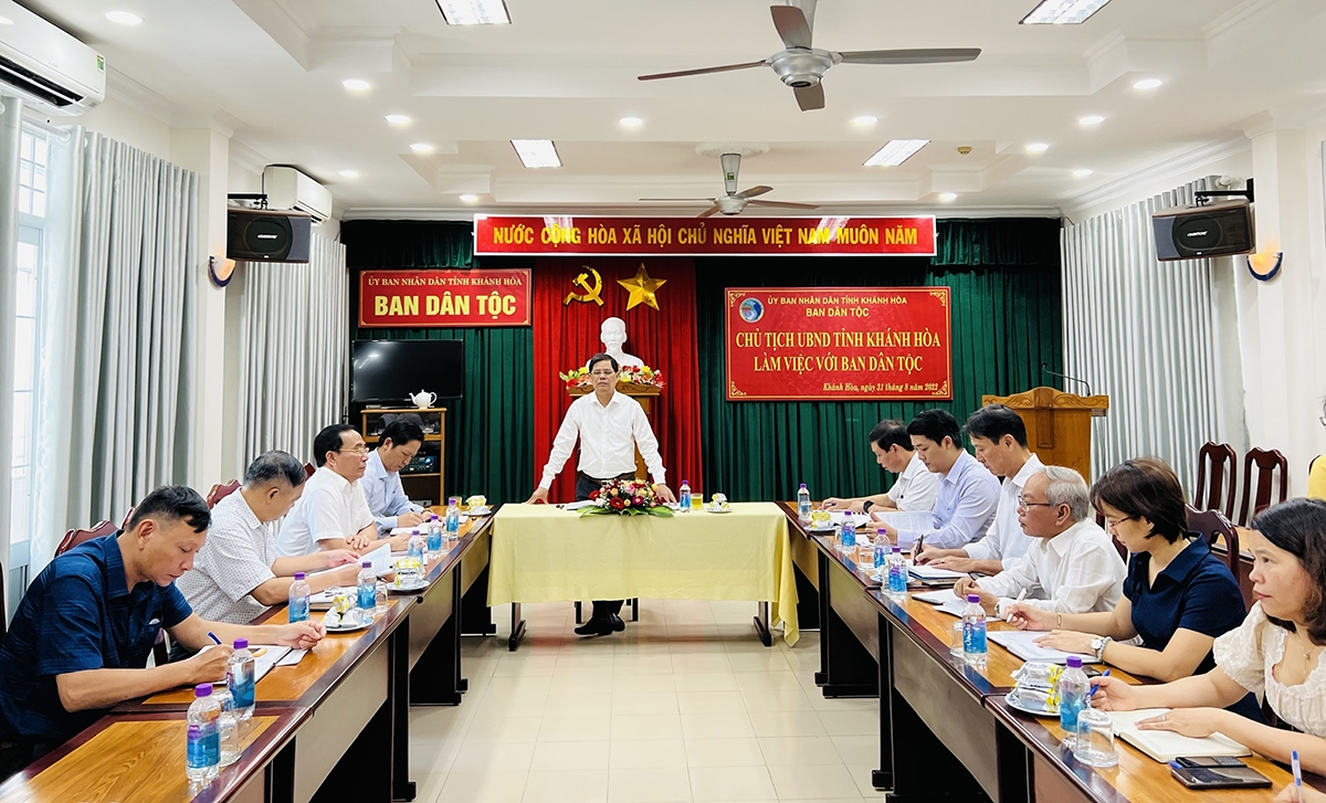 Chủ tịch UBND tỉnh Khánh Hòa làm việc với Ban Dân tộc tỉnh ngày 31/8/2022