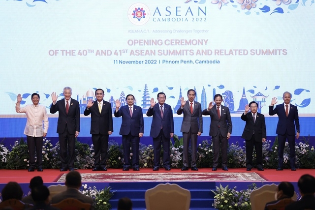Lãnh đạo các nước ASEAN chụp ảnh lưu niệm tại Hội nghị - Ảnh: VGP/Nhật Bắc