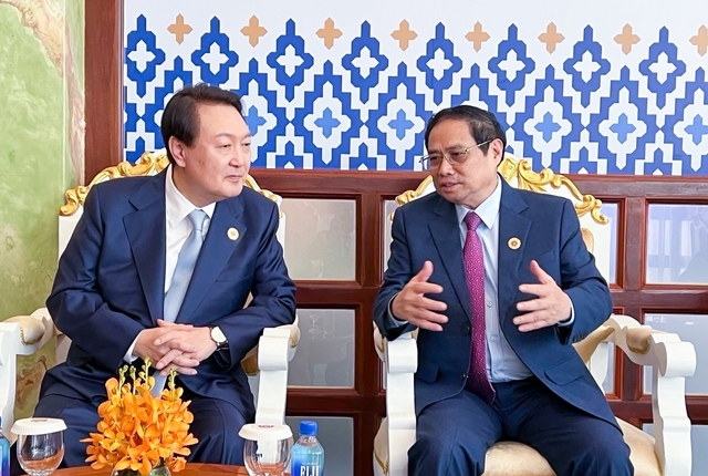 Thủ tướng Chính phủ Phạm Minh Chính gặp Tổng thống Hàn Quốc Yoon Suk Yeol - Ảnh: VGP/Nhật Bắc