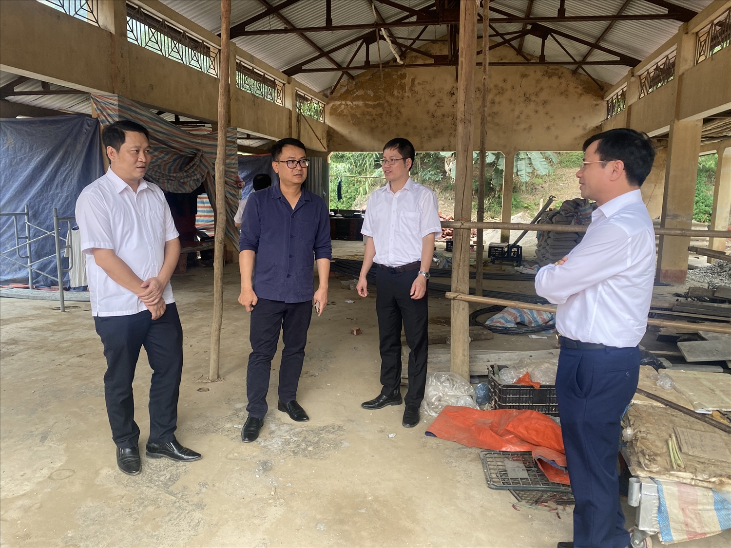 Đoàn công tác Trung ương khảo sát công trình chợ nông thôn mới tại xã Đại Sơn, huyện Văn Yên