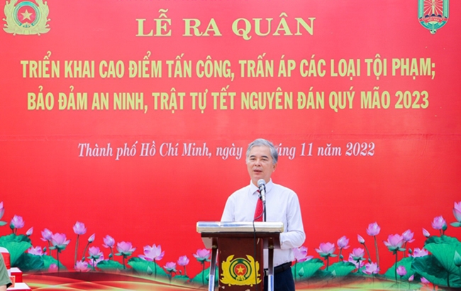 Ông Ngô Minh Châu - Phó Chủ tịch UBND TP. Hồ Chí Minh phát biểu chỉ đạo tại buổi Lễ ra quân 