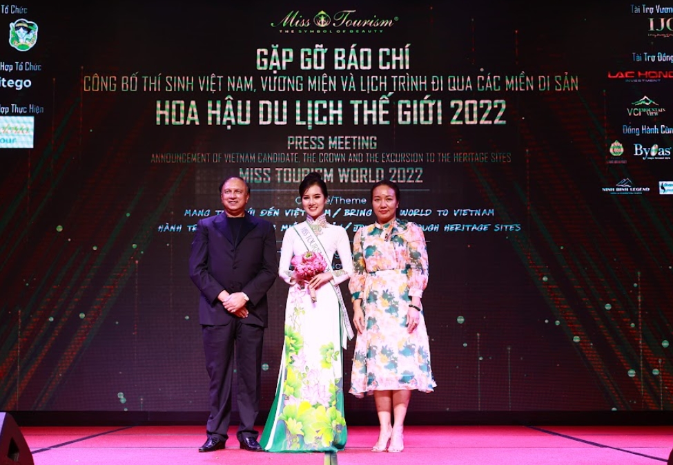 Ban Tổ chức công bố thí sinh Lê Thị Hương Ly, 20 tuổi, đến từ Hải Phòng sẽ đại diện cho Việt Nam tham gia cuộc thi Miss Tourism World (Hoa hậu Du lịch thế giới 2022)