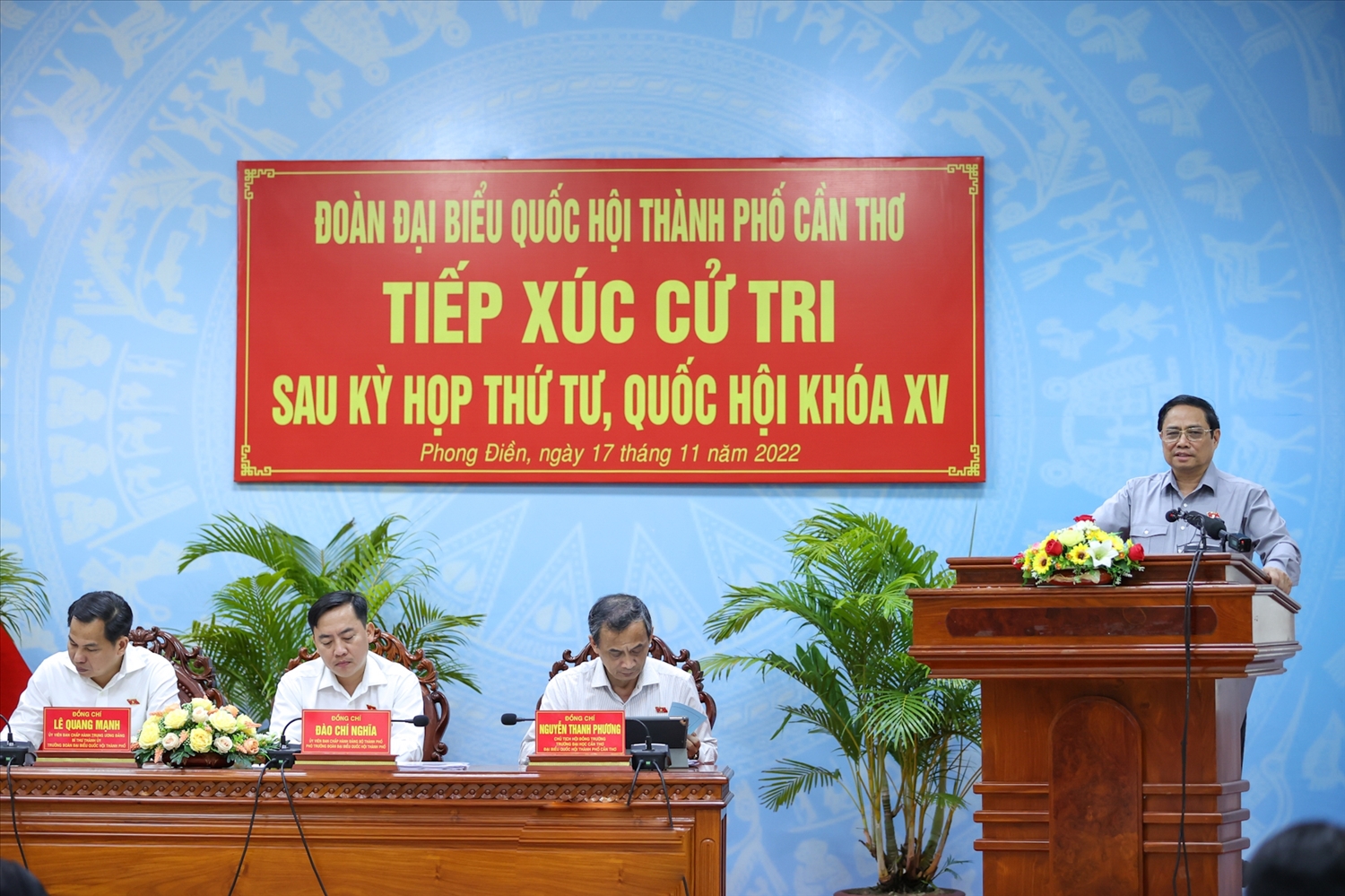 Thủ tướng Phạm Minh Chính phát biểu tại buổi tiếp xúc cử tri