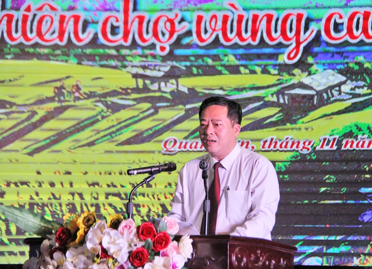 Phát biẻu chào mừng của ông Chu Đình Trọng - Phó Chủ tịch UBND huyện Quan Sơn 