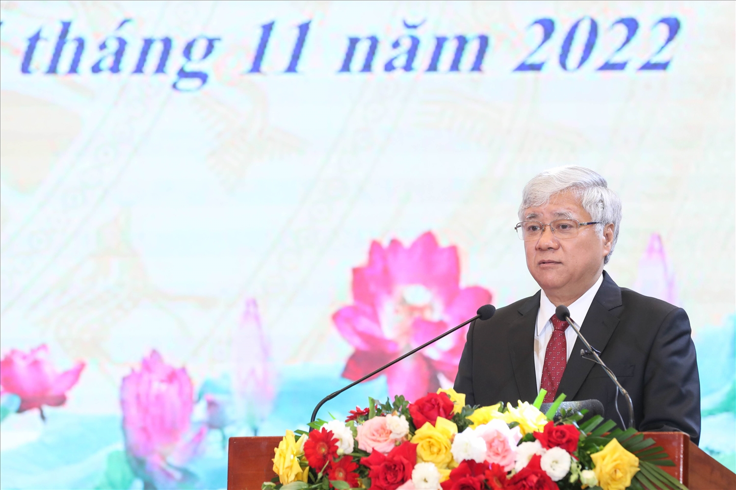 Bí thư Trung ương Đảng, Chủ tịch Ủy ban Trung ương MTTQ Việt Nam Đỗ Văn Chiến phát biểu tại Hội nghị