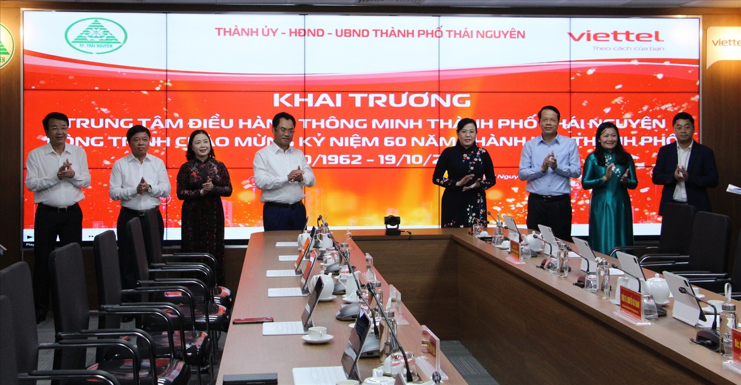 Lãnh đạo tỉnh Thái Nguyên dự Lễ khai trương Trung tâm điều hành thông minh của TP Thái Nguyên