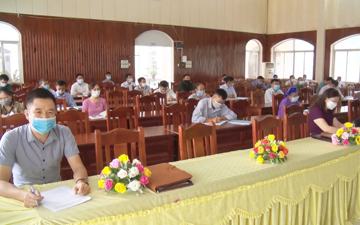Ban Dân tộc tỉnh Cao Bằng phối hợp với UBND huyện Bảo Lạc tổ chức Hội nghị cung cấp thông tin cho Người có uy tín trên địa bàn