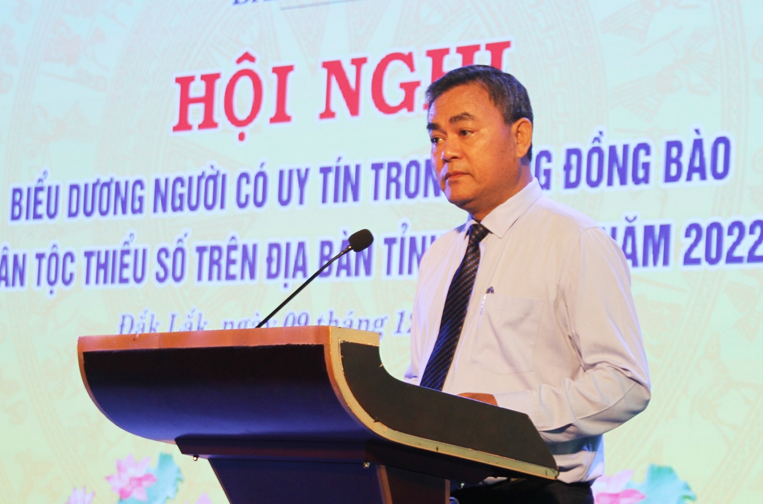 Ông Y Biêr Niê - Phó Bí thư Tỉnh ủy Đắk Lắk phát biểu chỉ đạo tại Hội nghị