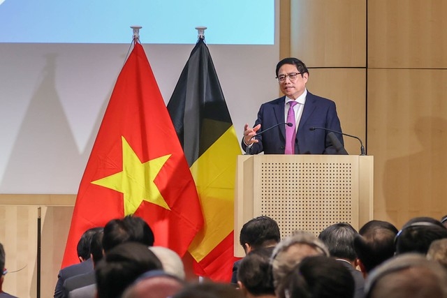 Thủ tướng mong các doanh nghiệp Bỉ và châu Âu tiếp tục đa dạng hóa sản phẩm, đa dạng hóa thị trường, đa dạng hóa chuỗi cung ứng... để thúc đẩy sản xuất kinh doanh hiệu quả bền vững tại Việt Nam - Ảnh: VGP/Nhật Bắc