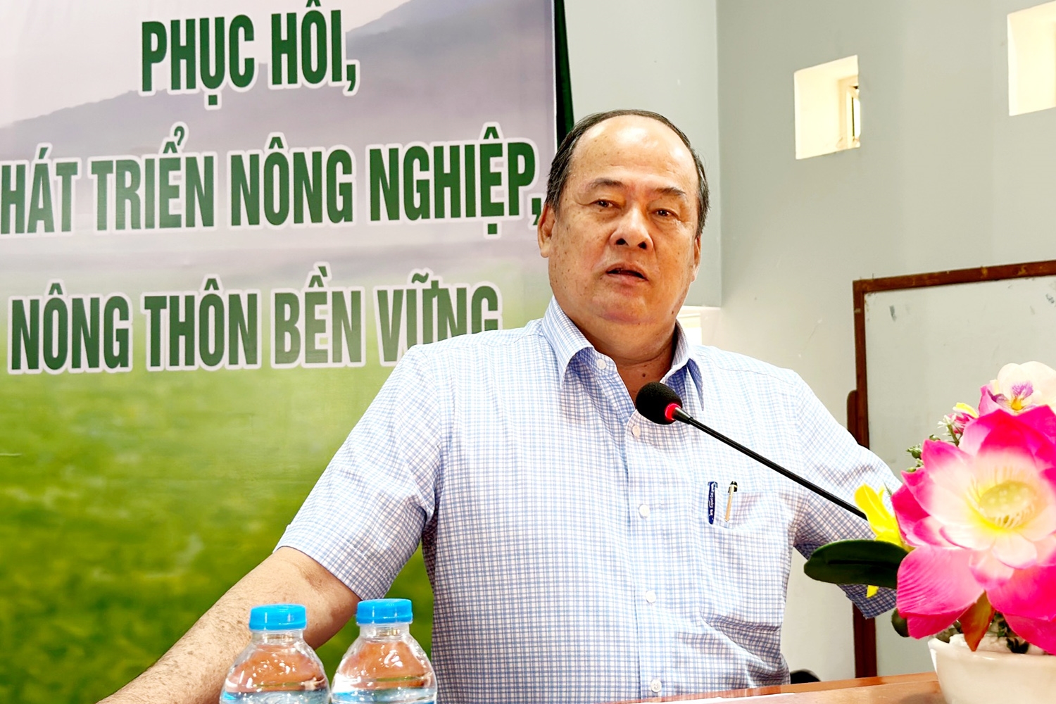 Chủ tịch UBND tỉnh An Giang Nguyễn Thanh Bình phát biểu tại Hội nghị đối thoại