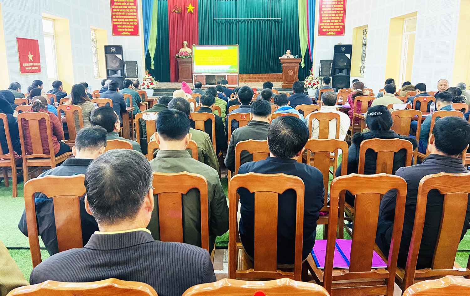 Quang cảnh lớp tập huấn tại huyện Sơn Động