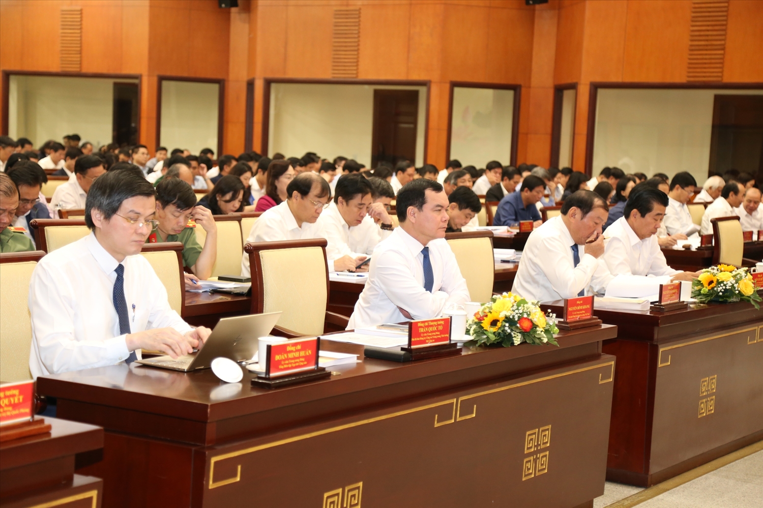 Bên cạnh những thành tích đã đạt được, hội nghị cũng chỉ ra một số hạn chế, khó khăn của công tác tuyên giáo trong thời gian qua - Ảnh: VGP/Vũ Phong