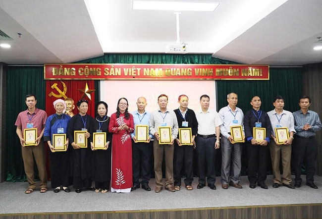 Đoàn đại biểu Người có uy tín trong đồng bào DTTS tỉnh Cao Bằng về thăm Thủ đô Hà Nội và gặp mặt Lãnh đạo Ủy ban Dân tộc (tháng 10/2022) 