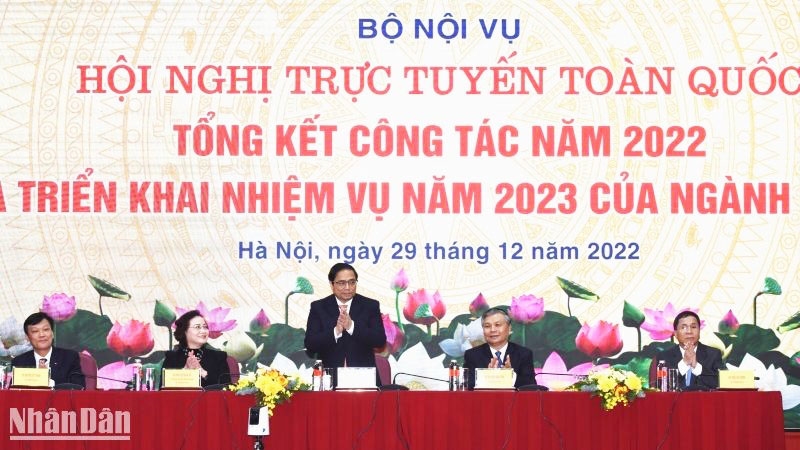 Thủ tướng Phạm Minh Chính dự Hội nghị trực truyến toàn quốc tổng kết công tác năm 2022 và triển khai nhiệm vụ năm 2023 của ngành nội vụ. (Ảnh: Trần Hải)