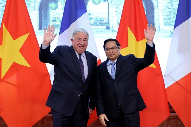 Thủ tướng Phạm Minh Chính tiếp Chủ tịch Thượng viện Cộng hòa Pháp Gérard Larcher đang có chuyến thăm chính thức Việt Nam - Ảnh: VGP/Nhật Bắc