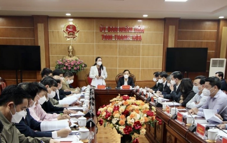 Bà Trần Thị Hoa Ry, Phó Chủ tịch Hội đồng Dân tộc của Quốc hội kết luận buổi làm việc 