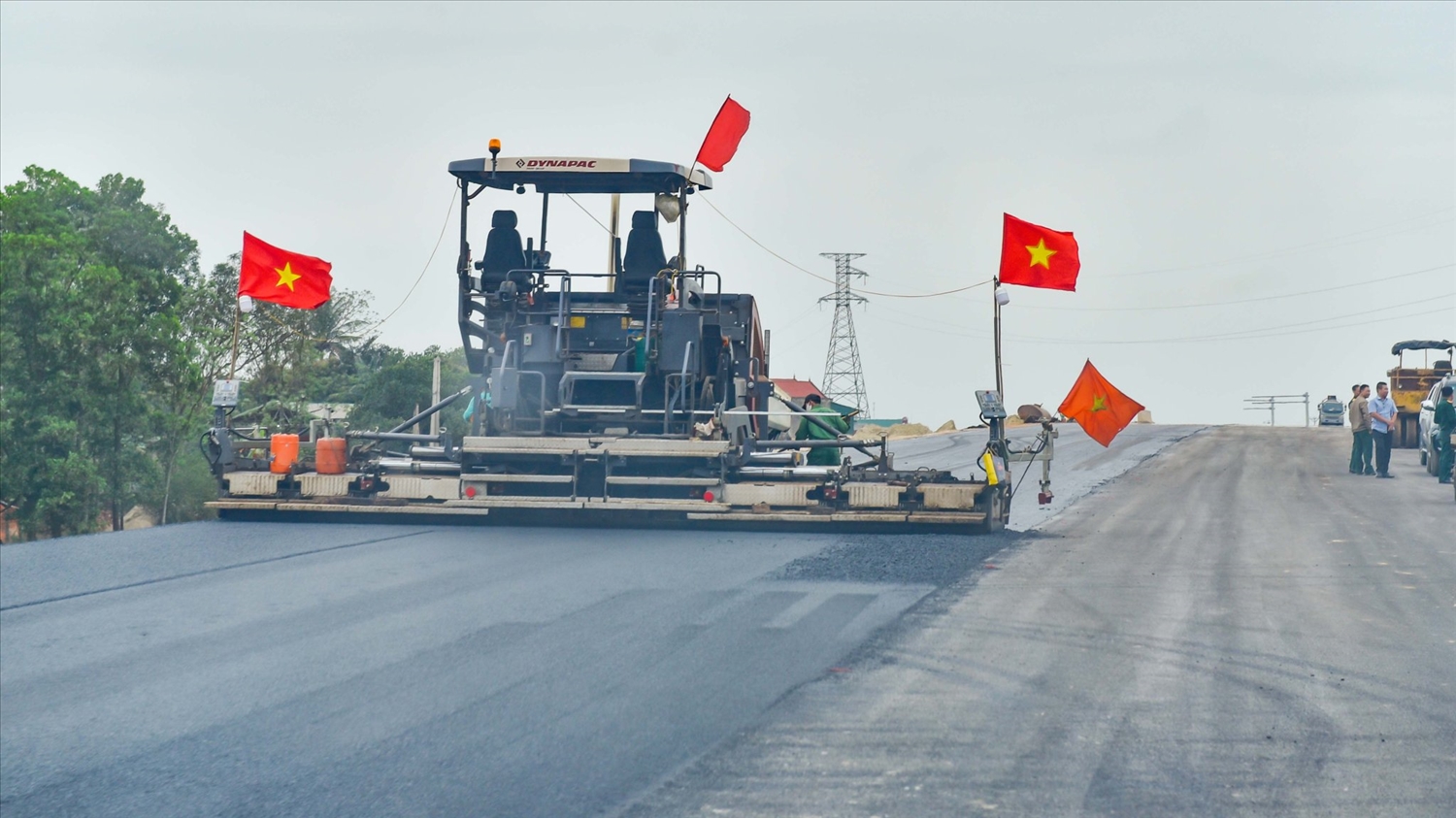 Cao tốc Bắc - Nam: Dự án Mai Sơn – Quốc lộ 45 tăng tốc hoàn thành thông xe vào 30/4 2
