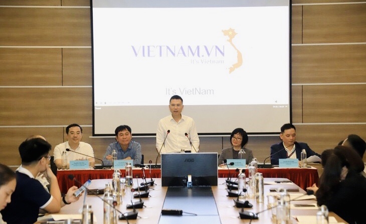Ông Phạm Anh Tuấn, Cục trưởng Cục Thông tin đối ngoại, Bộ Thông tin và Truyền thông giới thiệu về nền tảng quảng bá hình ảnh Việt Nam cùng với tên miền https://vietnam.vn